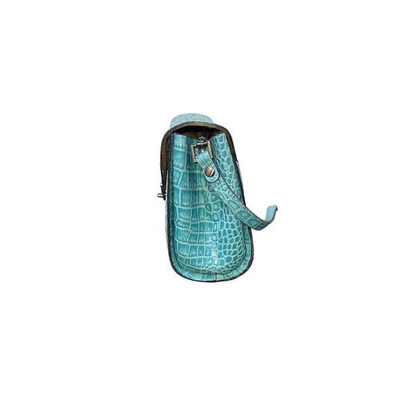 Patricia Nash Crocodile Embossed Leather Teal Handbag w/Adjustable Strap - Picture 4 of 7